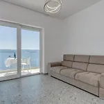 Appartement Deluxe Seaview Kennedy Iii