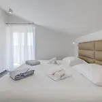 Appartement Deluxe Seaview Kennedy Iii Mimice