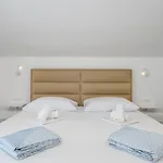Appartement Deluxe Seaview Kennedy Iii