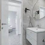 Deluxe Seaview Kennedy Iii Appartement Mimice