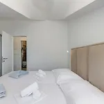 Deluxe Seaview Kennedy Iii Appartement