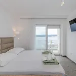 Deluxe Seaview Kennedy Iii