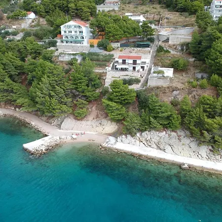 Deluxe Seaview Kennedy Iii Daire *