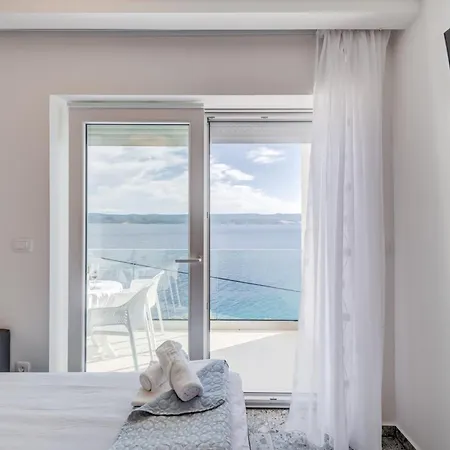 Apartment Deluxe Seaview Kennedy Iii