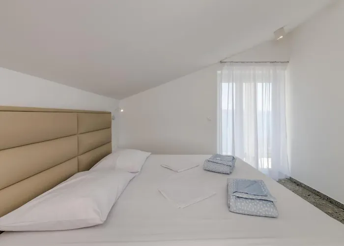 Deluxe Seaview Kennedy Iii Appartement Mimice