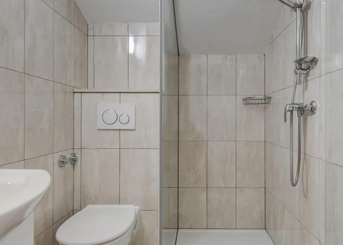 Deluxe Seaview Kennedy Iii Appartement Mimice