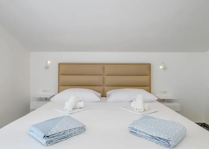 Daire Deluxe Seaview Kennedy Iii